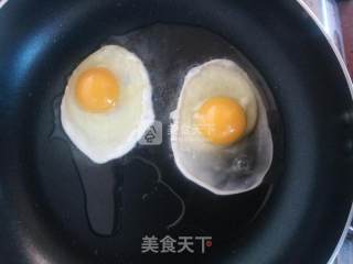 Ham and Egg Noodles recipe