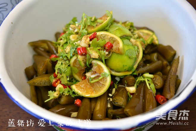 Nutritional Hot and Sour Seaweed Bamboo Shoots recipe