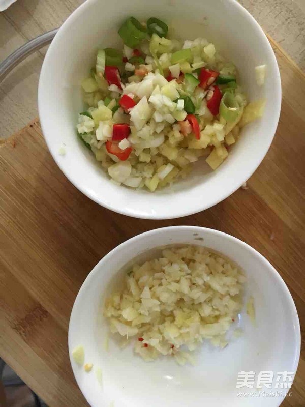 Steamed Scallops with Garlic Vermicelli recipe