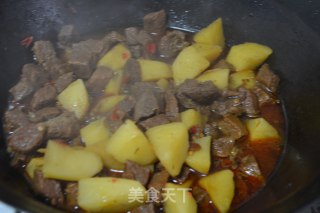 Roast Potatoes and Beef recipe