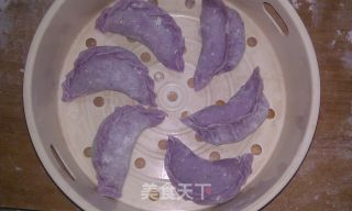 Purple Shoe-shaped Steamed Dumplings recipe