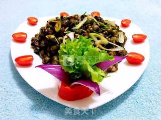 Stir-fried Escargot with Garlic Chili Sauce recipe