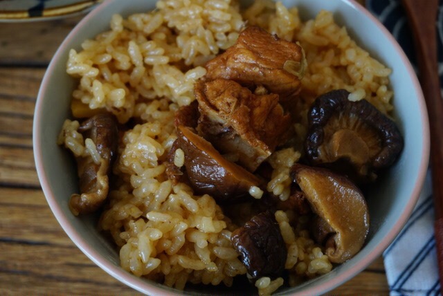 Stewed Chicken Rice & Stewed Chicken Nuggets with Mushrooms and Potatoes recipe