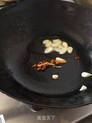 Fried Enoki Mushroom with Cucumber recipe