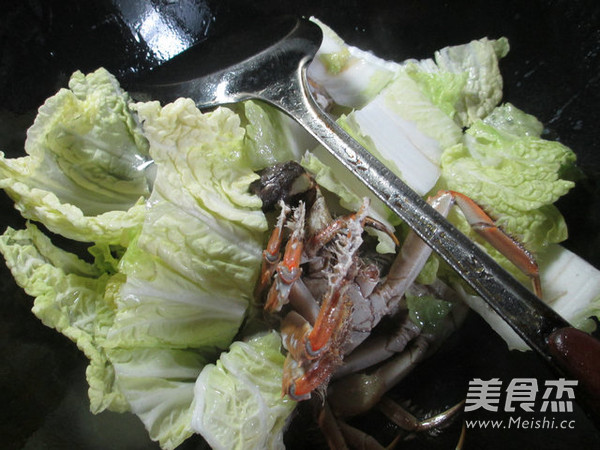 Braised Chinese Cabbage with Hairy Crabs recipe