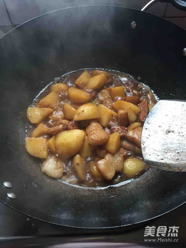 Potato Twice-cooked Pork recipe