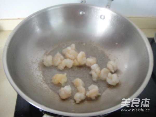 Noodles with Shrimp and Hoisin Sauce recipe