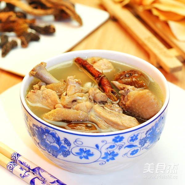 Guangdong Laohuo Liangtang-five Fingers Maotao Yisheng Soup recipe