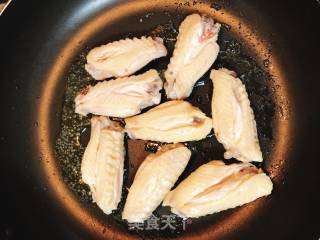 Beer Chicken Wings recipe