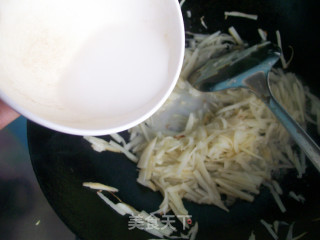 Sweet and Sour Lotus Root Silk recipe