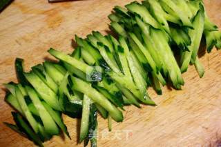 Pig Ears Mixed with Cucumber recipe