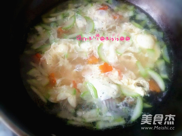 Gourd Carrot and Egg Soup recipe