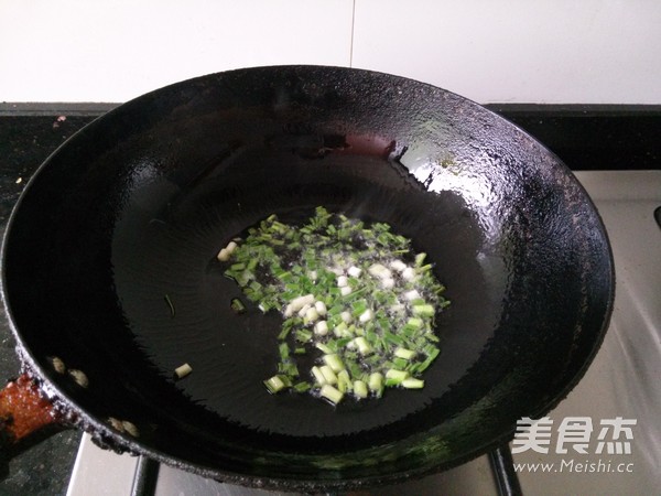 Scallion Razor Clams recipe