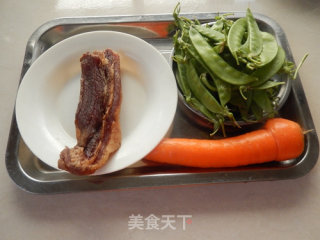 Fried Bacon with Snow Peas recipe