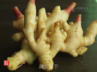 Sweet and Sour Ginger: An Appetizing Snack for Warming and Replenishing Yang recipe