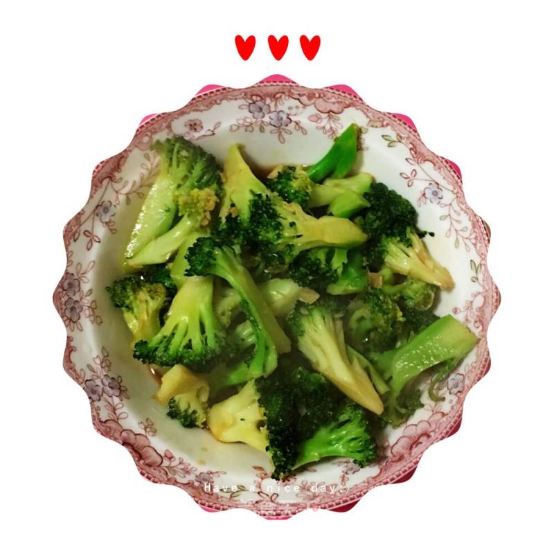 Broccoli with Garlic and Oyster Sauce