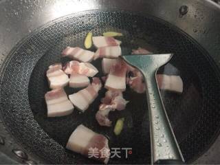 #御寒美食# White Radish Stewed Pork Belly recipe