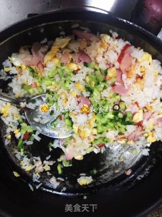 Lucky Baby Dining Table with Prawn Barbecued Rice recipe