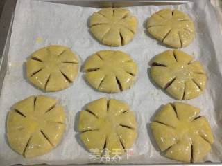 Flower-shaped Red Bean Cake! recipe