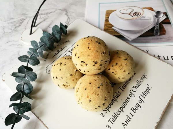 Black Sesame Mochi Bread recipe