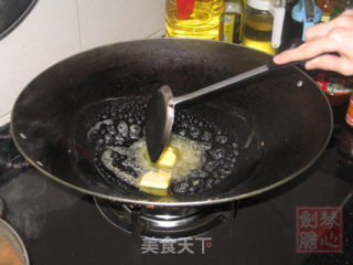 There is A Small Kitchen at Home--little Mm Learns to Make Pizza recipe
