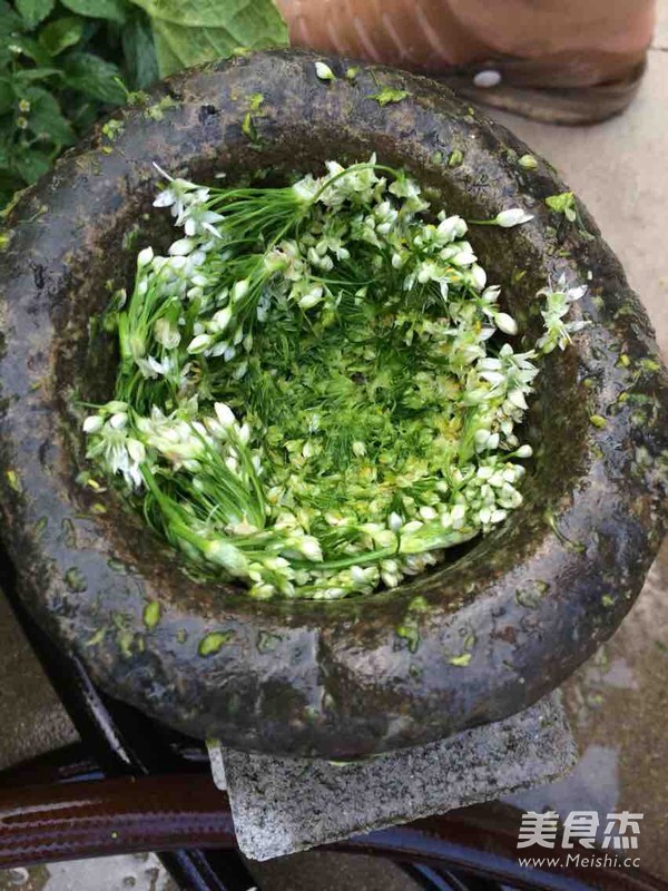 Handmade Leek Flower Sauce recipe