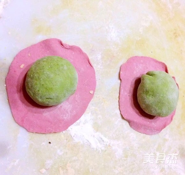 Imitation Dragon Fruit Steamed Bun recipe