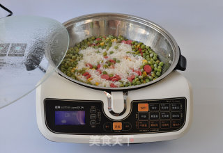 Braised Rice with Pea and Sausage recipe