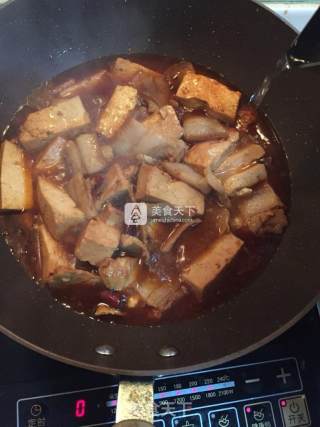 Old Tofu Roasted Pork recipe