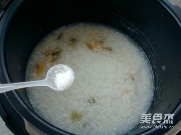 Egg Lettuce Congee recipe