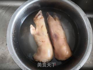 Fermented Pork Trotters recipe