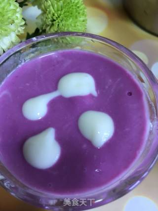 Latte Purple Sweet Potato Milkshake recipe