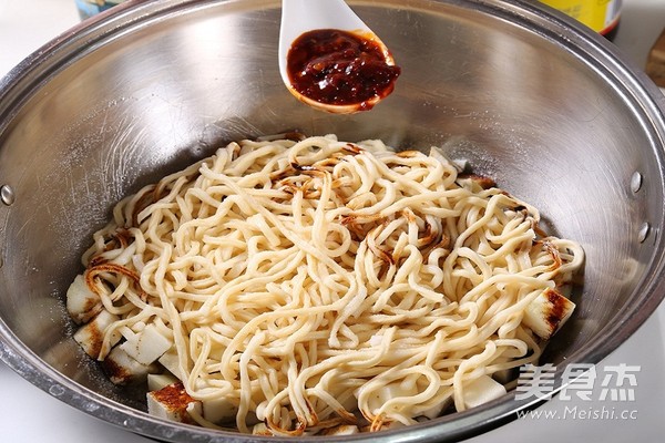 Lazy Version of Noodles with Minced Meat and Eggplant recipe