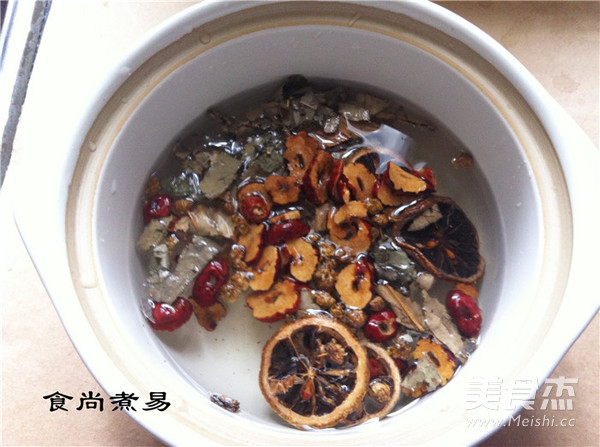 Lotus Leaf Red Date Slimming Tea recipe