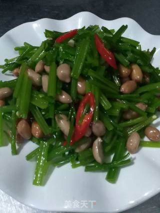 Parsley Peanuts recipe