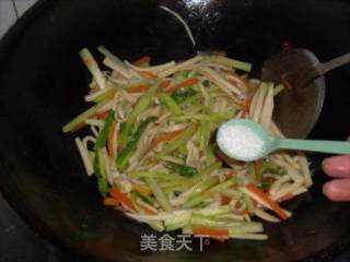 Fried Asparagus with King Pleurotus recipe