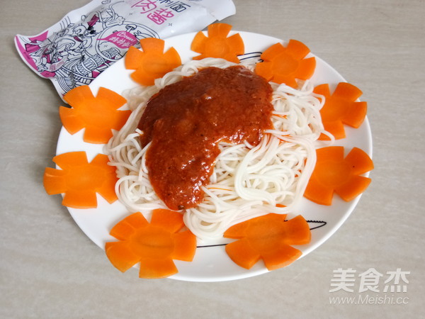 Noodles with Meat Sauce recipe