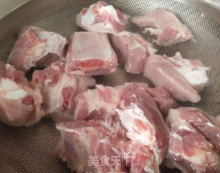 Yam Stewed Pork Ribs recipe