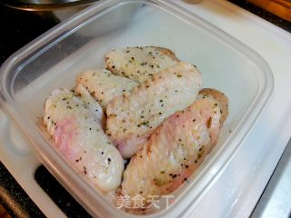 Lemon Pepper Salt Chicken Wings recipe