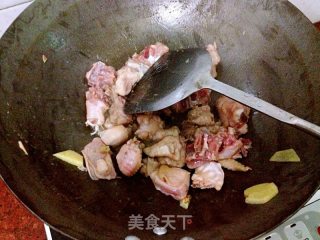 Braised Chicken Nuggets with Horseshoe recipe