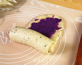 Super Delicious Black Sesame and Purple Sweet Potato Bread recipe