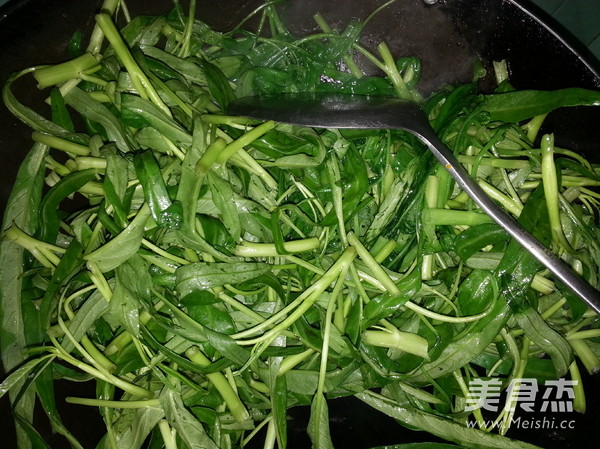 Vegetarian Water Spinach recipe