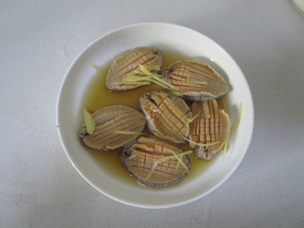 Steamed Abalone with Enoki Mushroom recipe