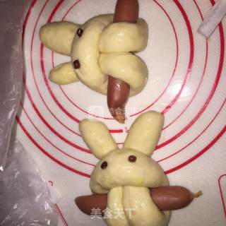 Cute Rabbit Sausage Bread recipe