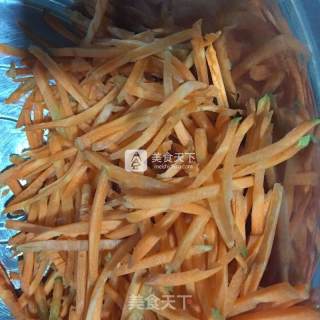 Scrambled Eggs with Carrots recipe