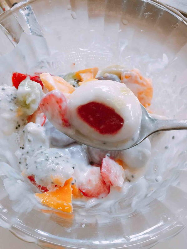 Glutinous Rice Balls with Yogurt and Fruit recipe