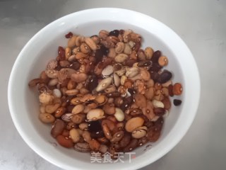 Mixed Beans and Glutinous Rice Porridge recipe