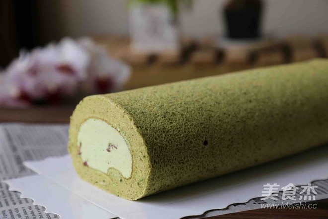 Matcha Cake Roll recipe