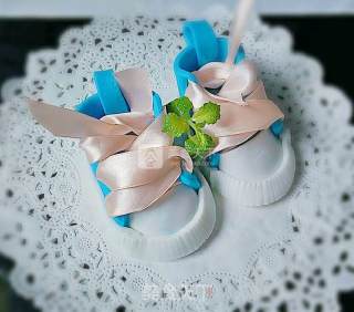 Fondant Baby Shoes recipe