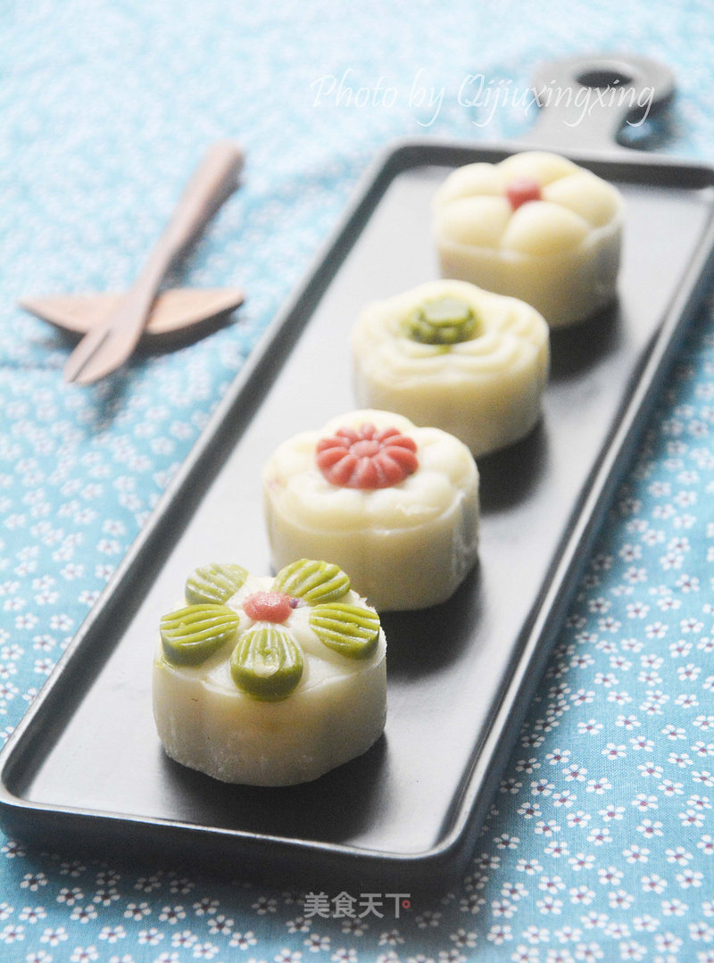 Purple Sweet Potato Snowy Mooncake recipe